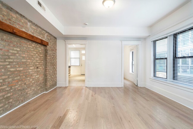 Building Photo - 5306 S Blackstone Ave