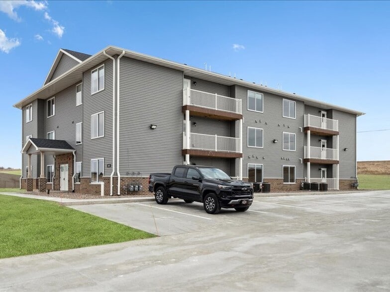 Building Photo - 7060 Thunder Vly Dr