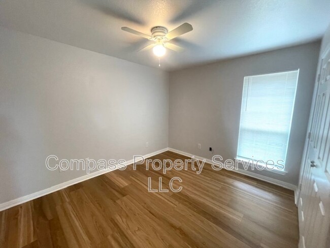 Building Photo - 2924 Palomino Trail