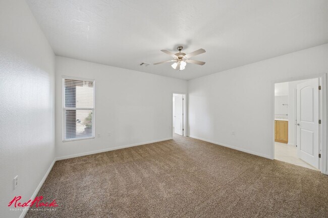 Building Photo - 1546 Morane Manor Dr