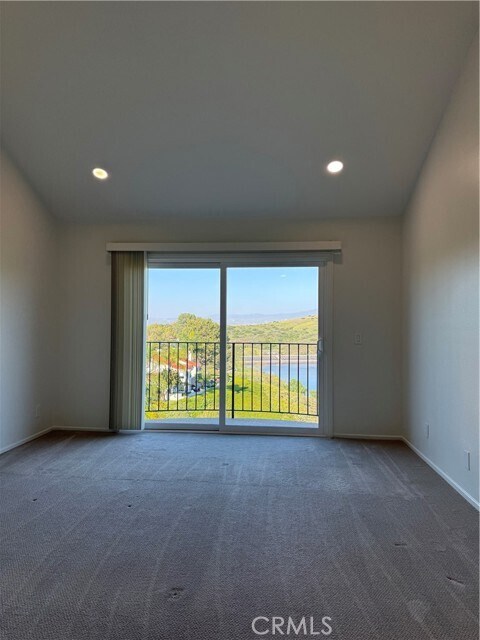 Building Photo - 9 La Quinta