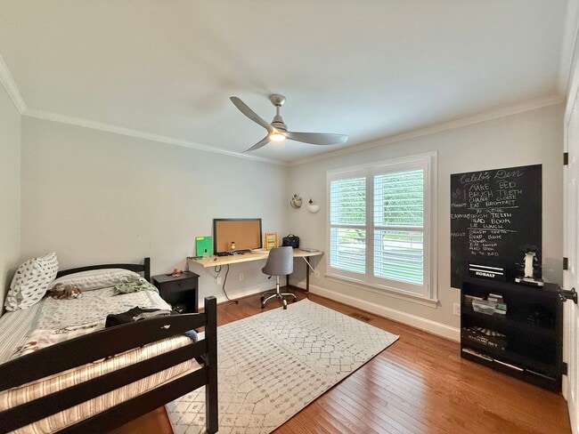 Building Photo - Stunning *4BD, 3BA North Raleigh Home on a...