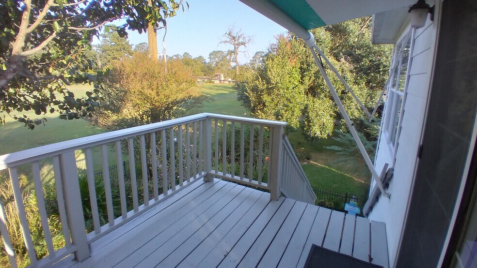 Deck overlooking golf course - 20347 Atascocita Shores Dr