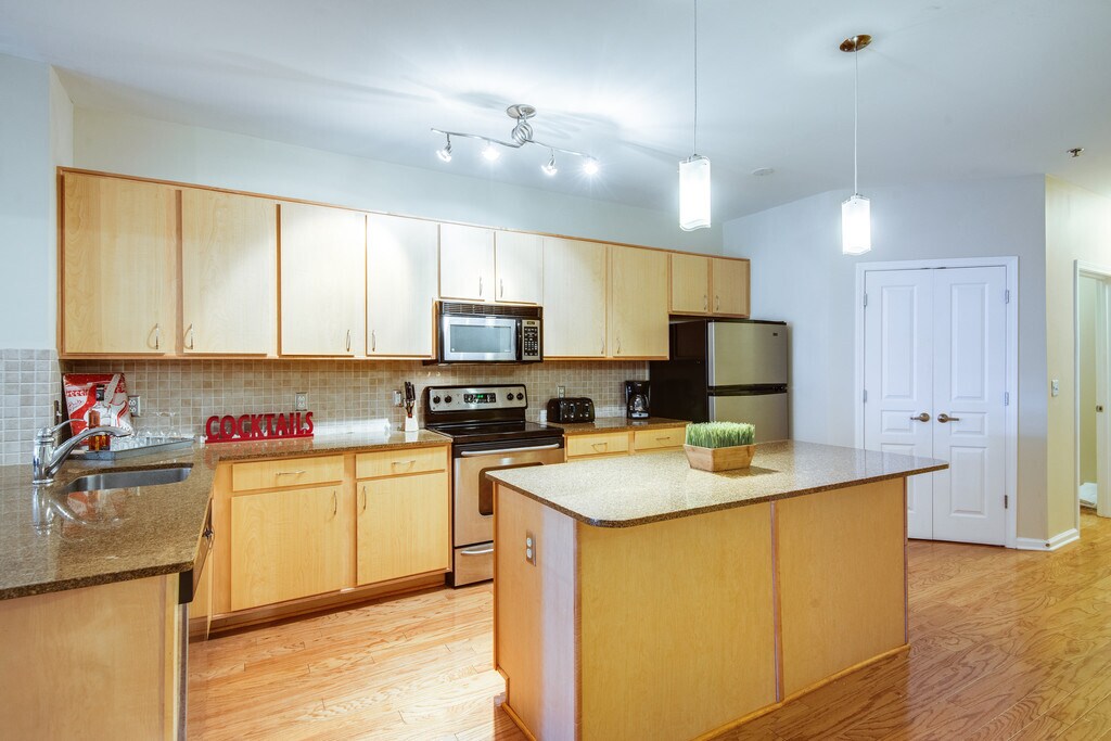 Kitchen has Large Walk in Pantry - 1803 Broadway