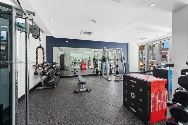 Building Photo - 3301 NE 1st Ave