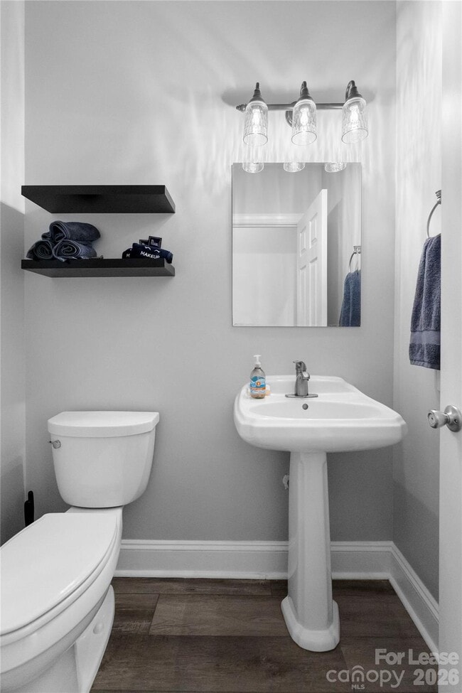 Building Photo - 578 Normandy Rd