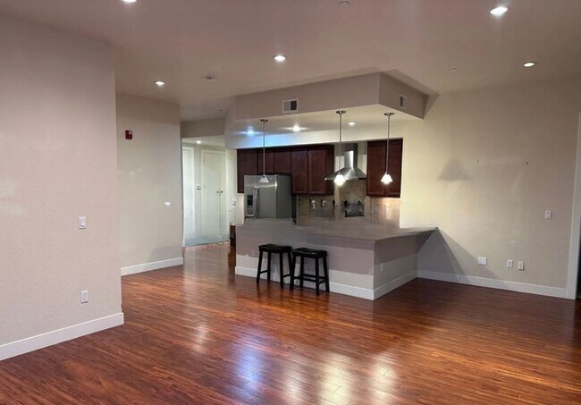 Building Photo - Long Realty & Property Management - Bluepr...