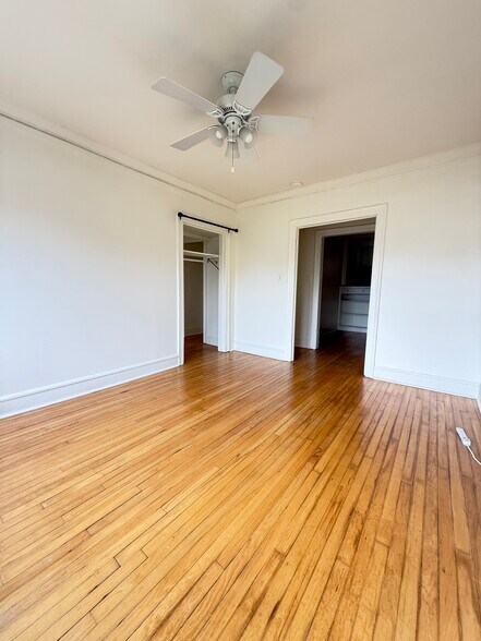 Building Photo - 2321 N Spaulding Ave