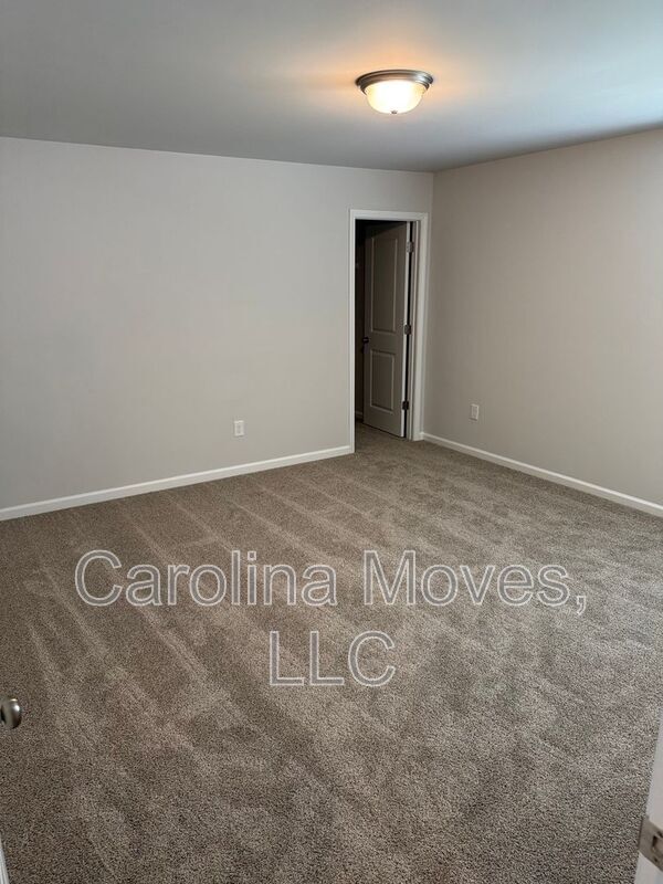 Building Photo - 11 Limestone Wy
