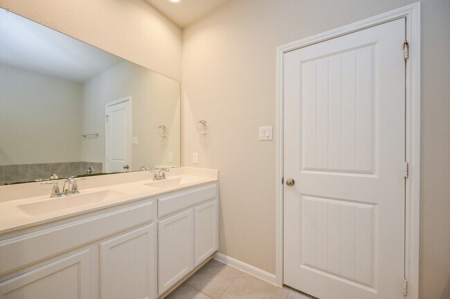 Building Photo - 7534 Flintrock Hollow Trail