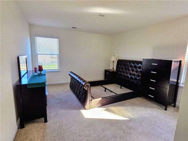 Building Photo - 3518 English Elm Wy