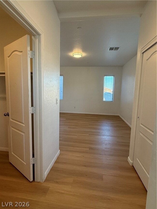 Building Photo - 690 Calamus Palm Pl