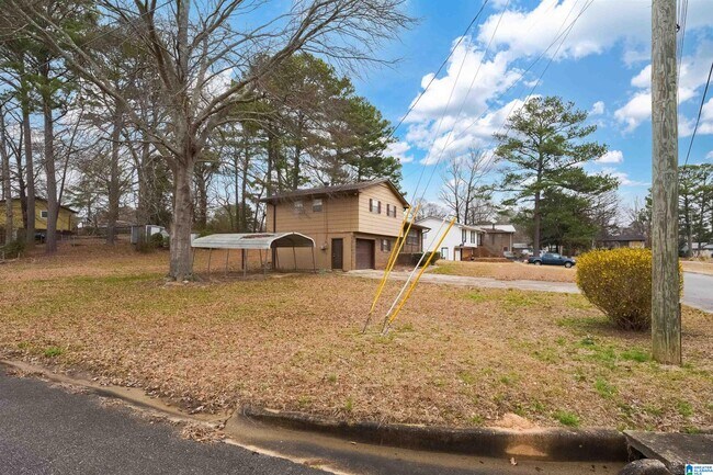 Building Photo - 3009 Burkwood Rd