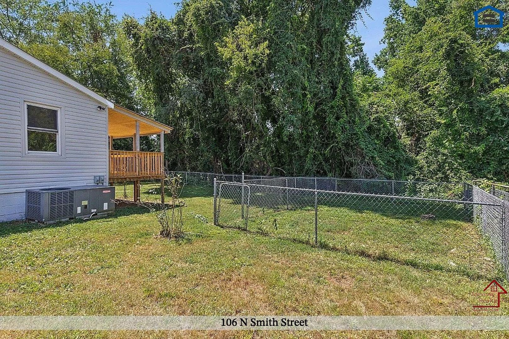 Building Photo - 106 N Smith St