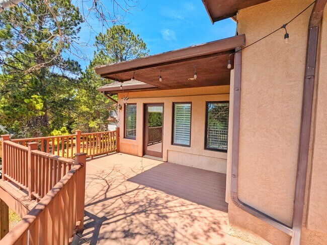 Building Photo - Beautiful Home In Monument