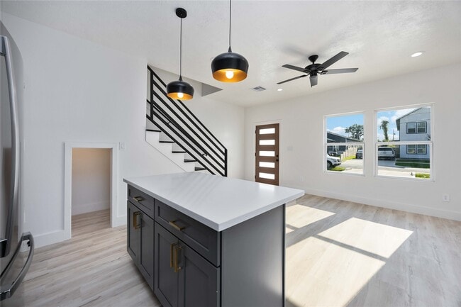 Building Photo - 5605 Tommye St