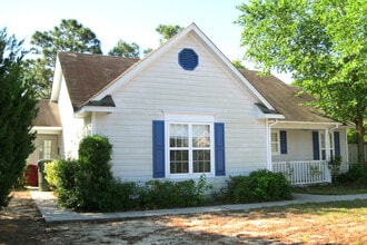 Building Photo - 1114 Welborn Rd