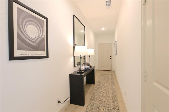 Building Photo - 8523 Mint Mews