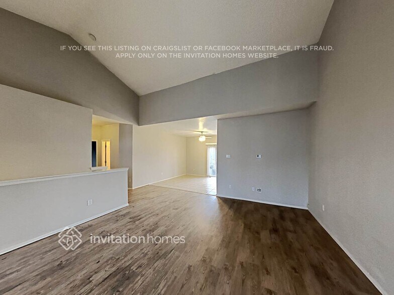 Building Photo - 19744 E Harvard Dr