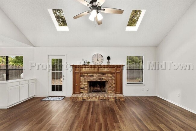 Building Photo - 5104 Andalusia Trail