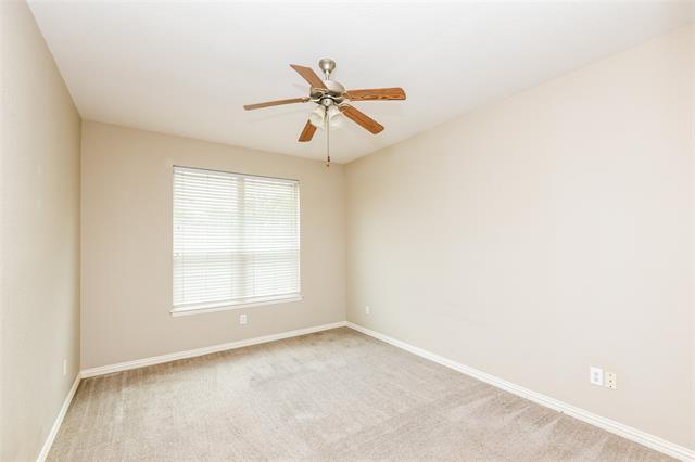 Building Photo - 267 Edison Ln