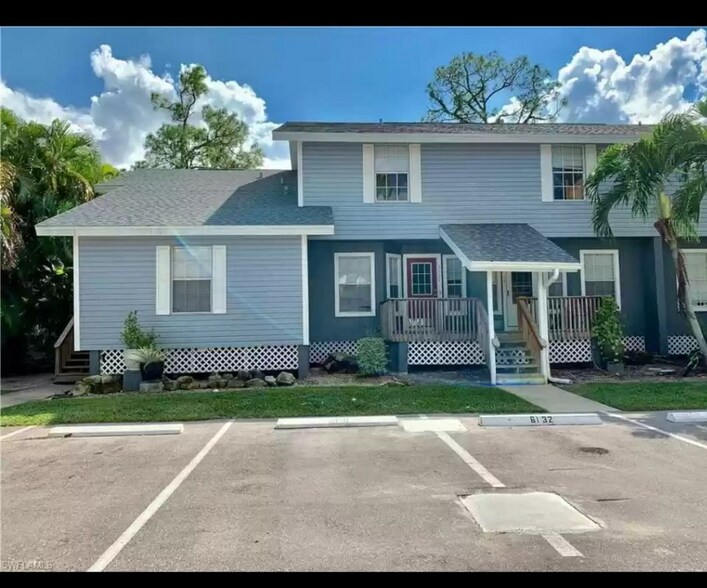 Primary Photo - 6132 Lakefront Dr