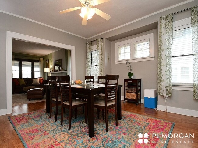 Building Photo - 5022I