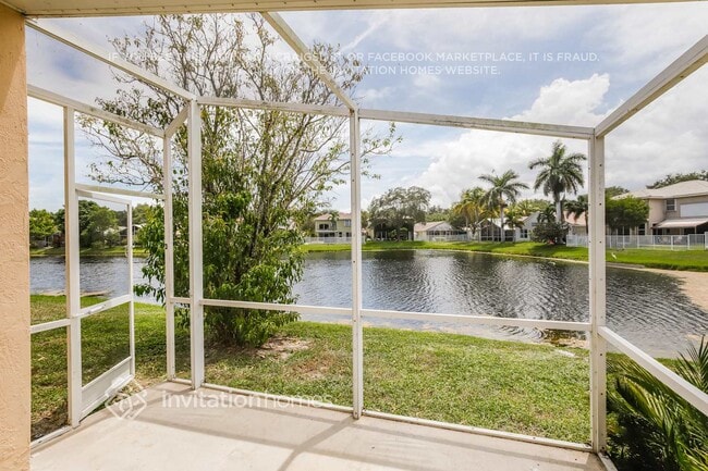 Building Photo - 5434 NW 50th Ct