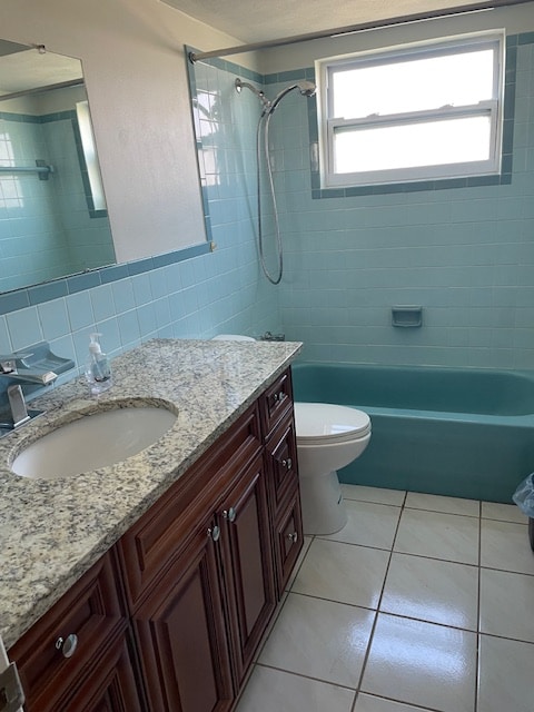 Building Photo - 3720 Cockatoo Dr