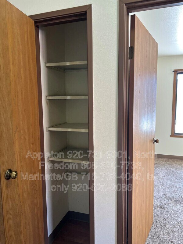 Building Photo - 129 E Mitchell Ave