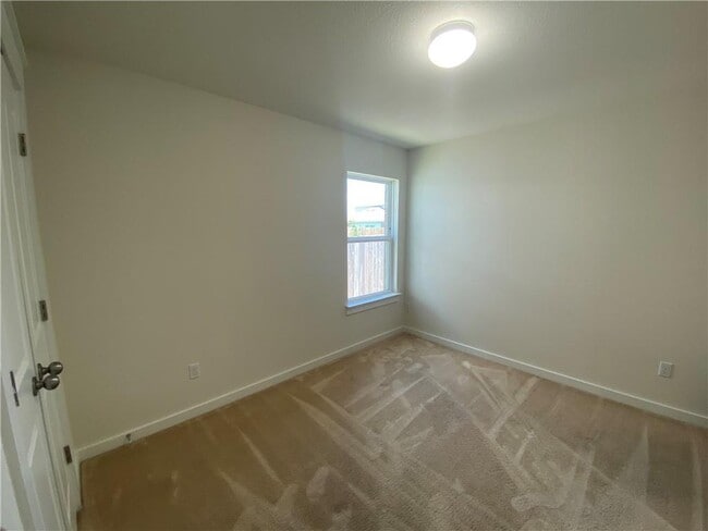 Building Photo - 17115 Alturas Ave