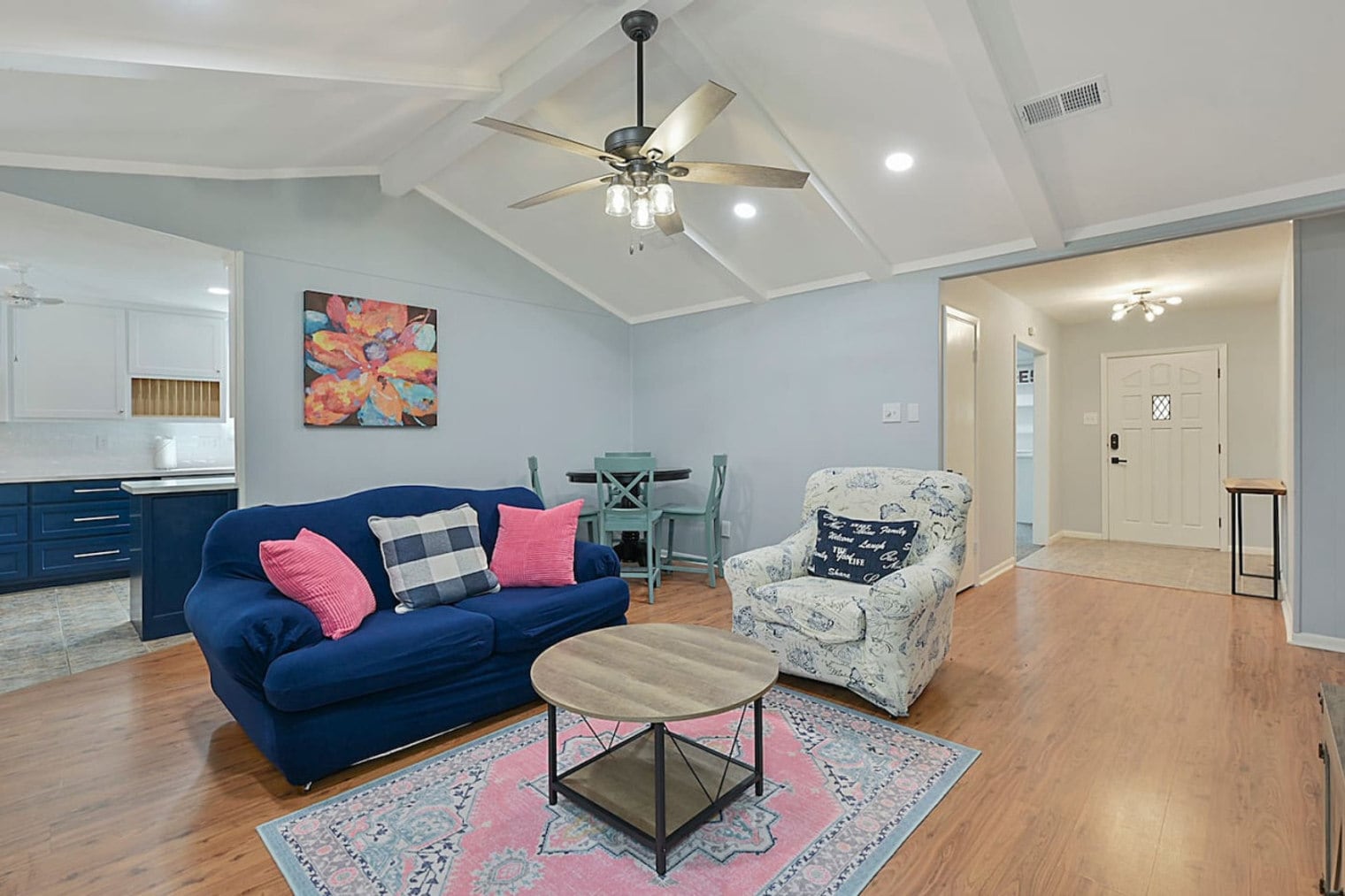 Building Photo - 1909 Langford St