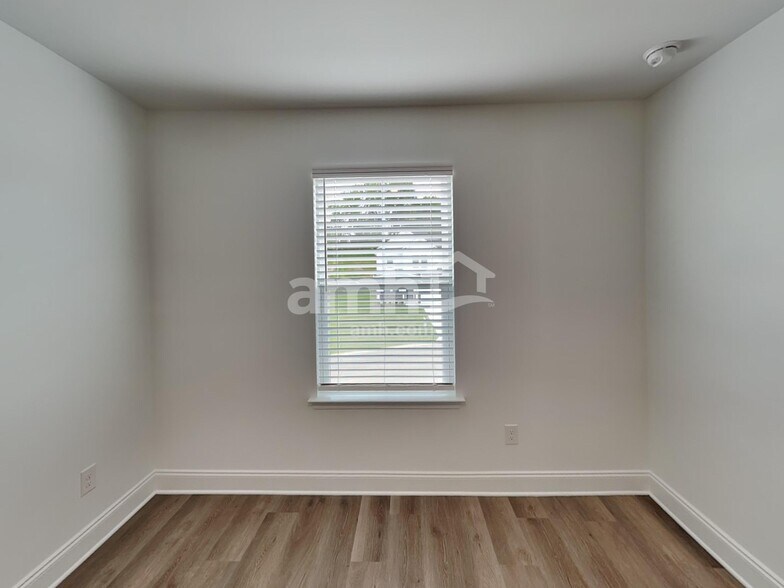 Building Photo - 205 Gershon Wy