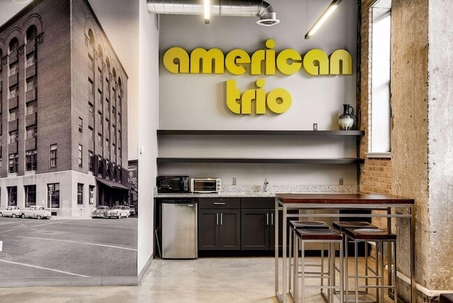 Building Photo - 250 Park Ave