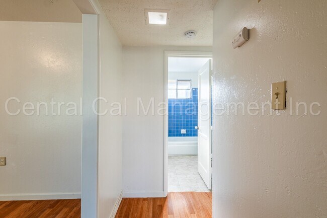 Building Photo - 3029-3031 Horrace Mann