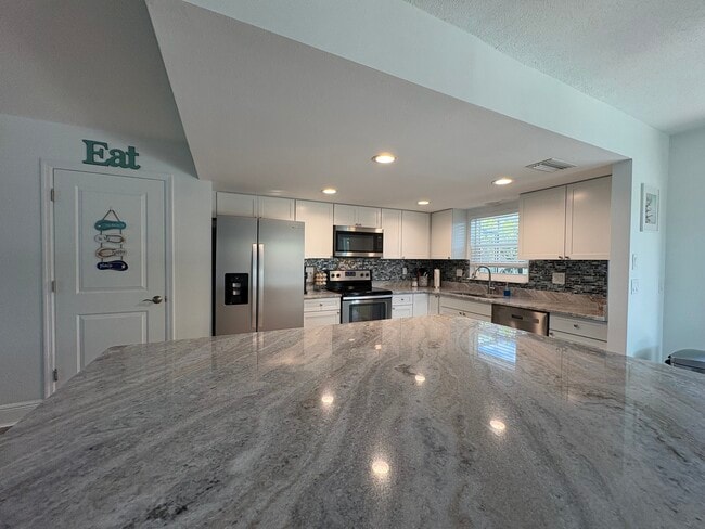 Building Photo - 6195 Pecan Rd