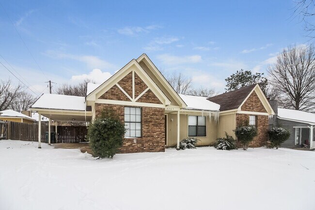 Building Photo - 4365 Ross Rd