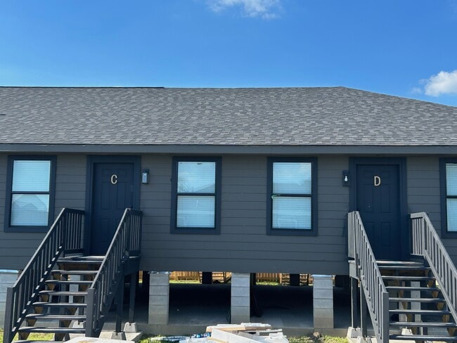 Building Photo - 361 Dixie Ave