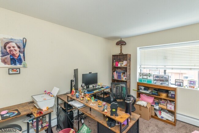 Building Photo - 11 Independence Way