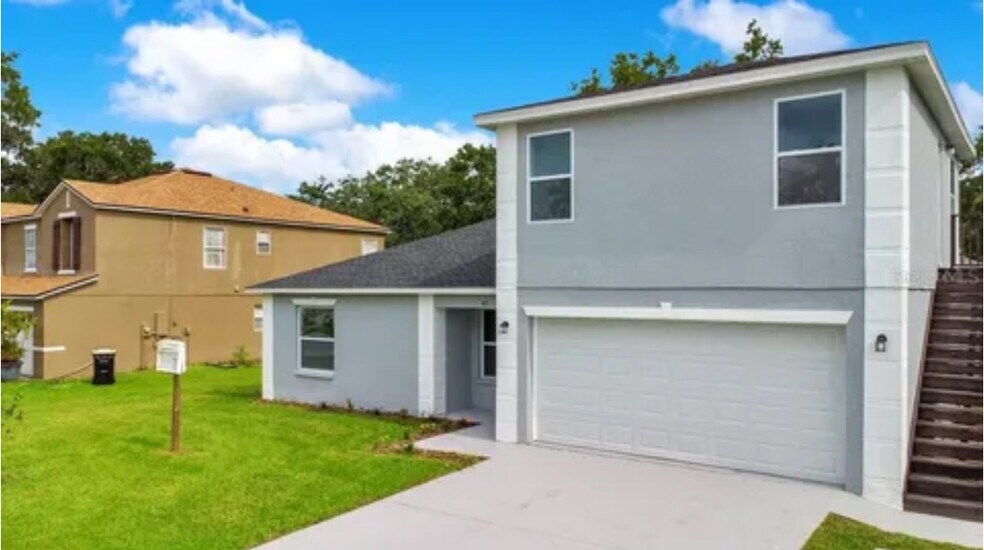 Building Photo - 415 Lark Ct