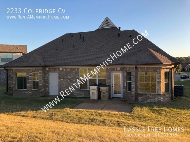 Building Photo - 2233 Coleridge Cv