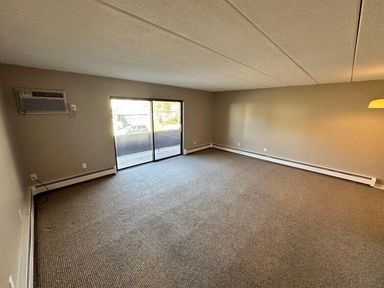 Building Photo - 43-51-51 Albion St