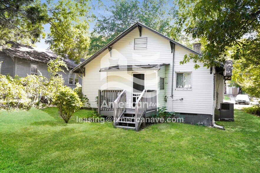 Building Photo - 306 E Guilford St