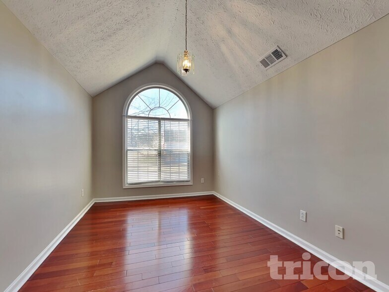 Building Photo - 3164 Brooksong Way