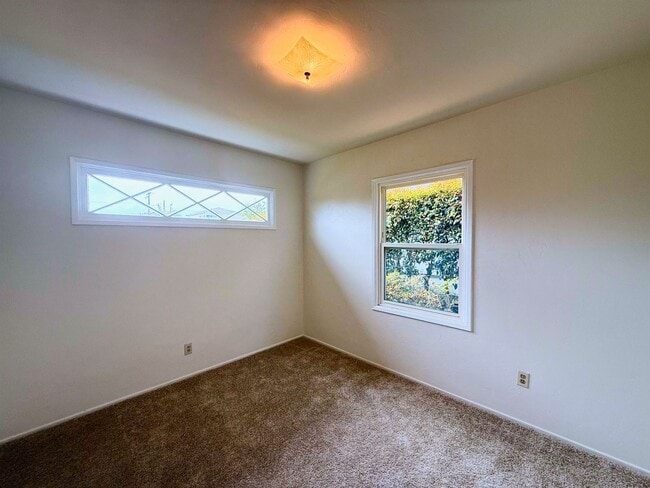 Building Photo - Welcome to your amazing coastal home above Sunset Cliffs