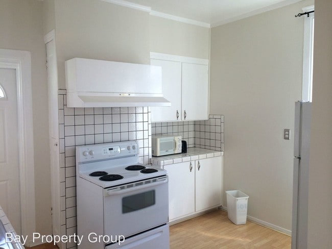 Building Photo - 1395 Church St