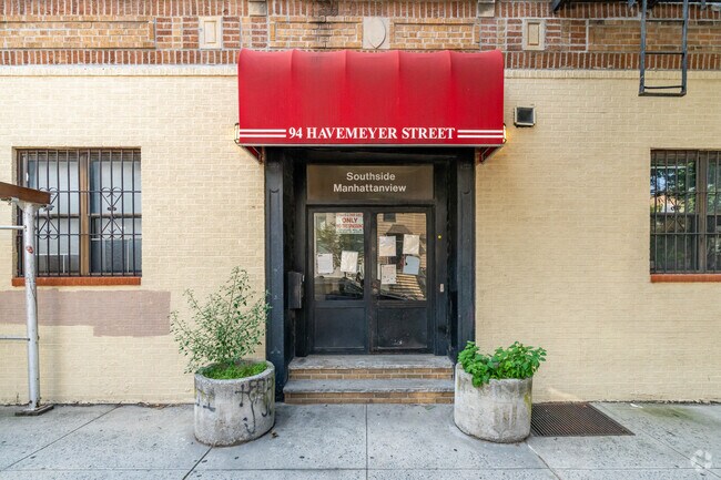 Building Photo - 94 Havemeyer Street