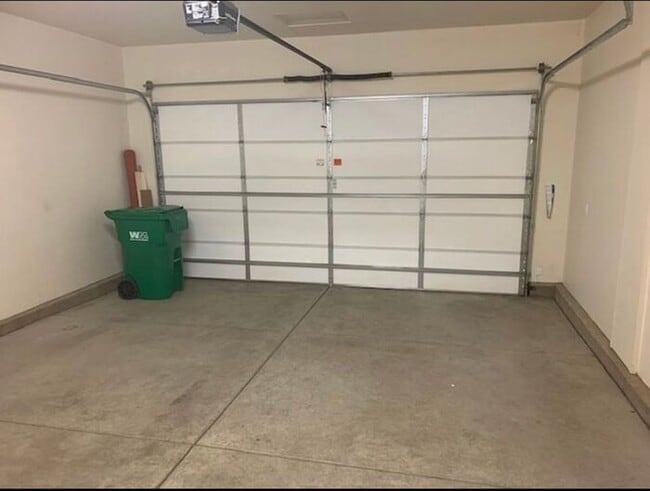 Building Photo - 18610 Juneberry Ct