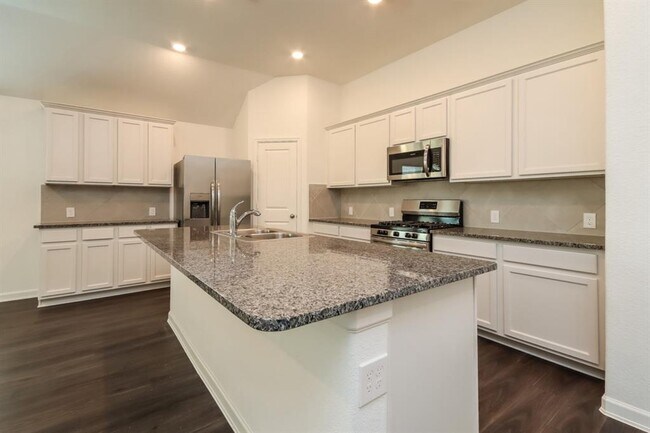 Building Photo - 5434 Tourmaline Wy
