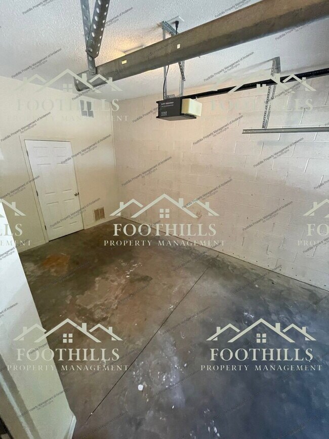Building Photo - 129 Ashton Ln